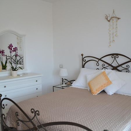 Casa Delle Conchiglie Apartment Pula Bagian luar foto
