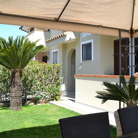 Casa Delle Conchiglie Apartment Pula Bagian luar foto